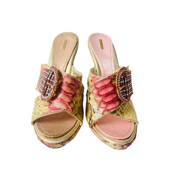 Massimo Dogana Snake Rhinestone Gold Heels Size 37 1/2 Upper Leather Soles - Picture 6 of 16